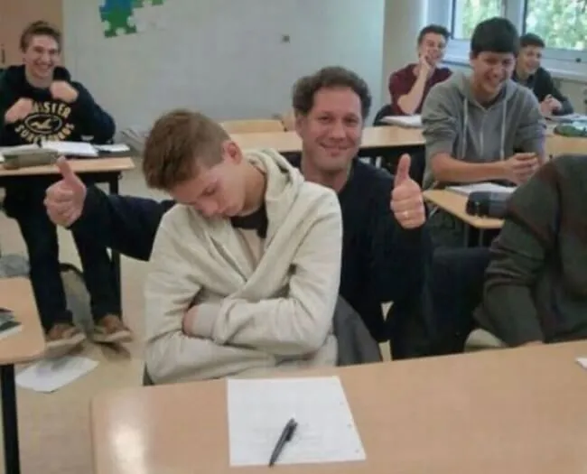 Napping-In-Class-Isnt-The-Best-Idea-21336-25889.jpg