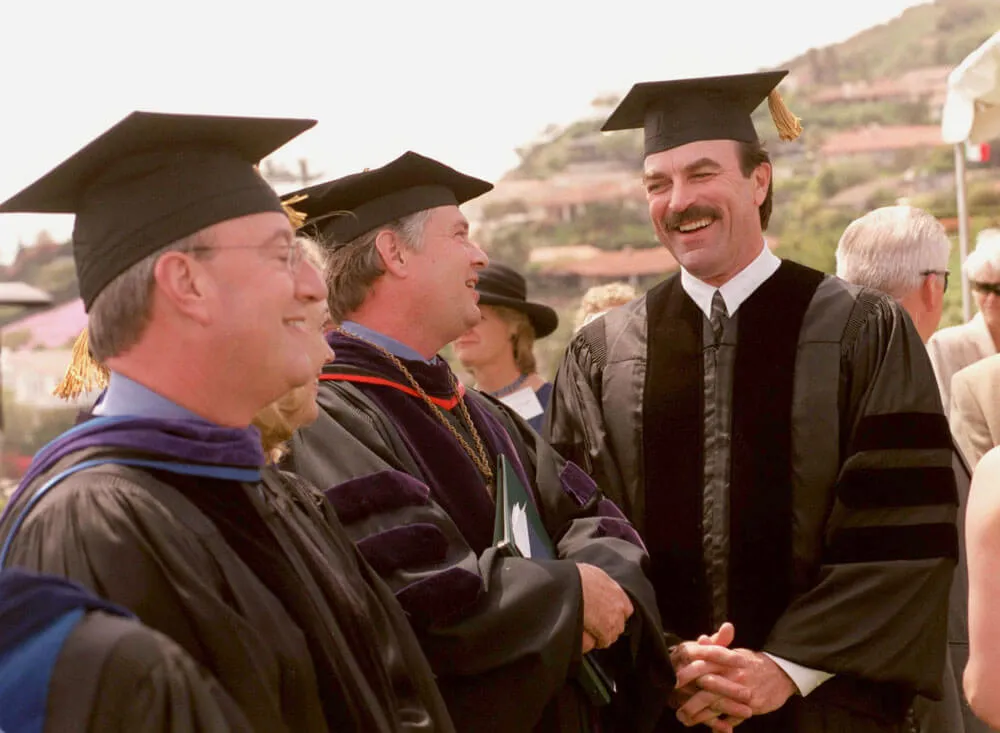 TOM SELLECK RECIEVES DOCTORATE OF LAW
