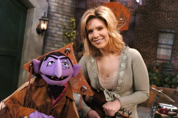 Alison Krauss and The Union Station join The Count in a number counting jamboree. 