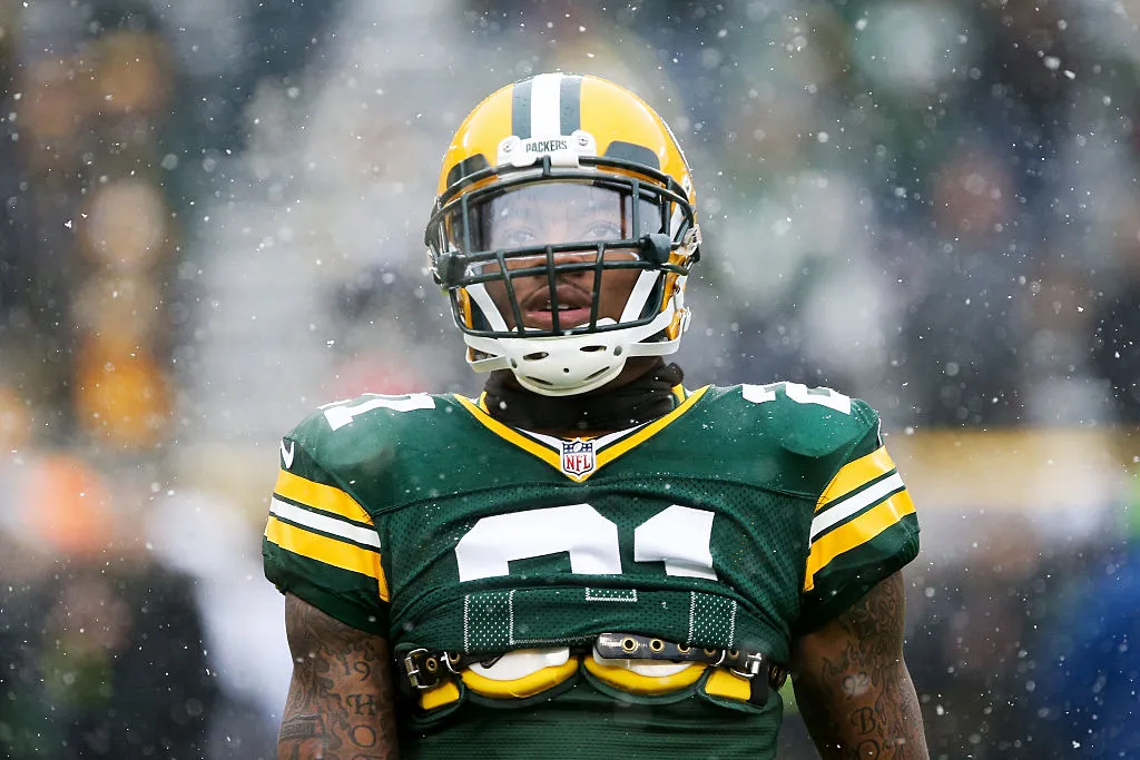 Ha Ha Clinton-Dix #21 of the Green Bay Packers warms up before the game against the Houston Texans