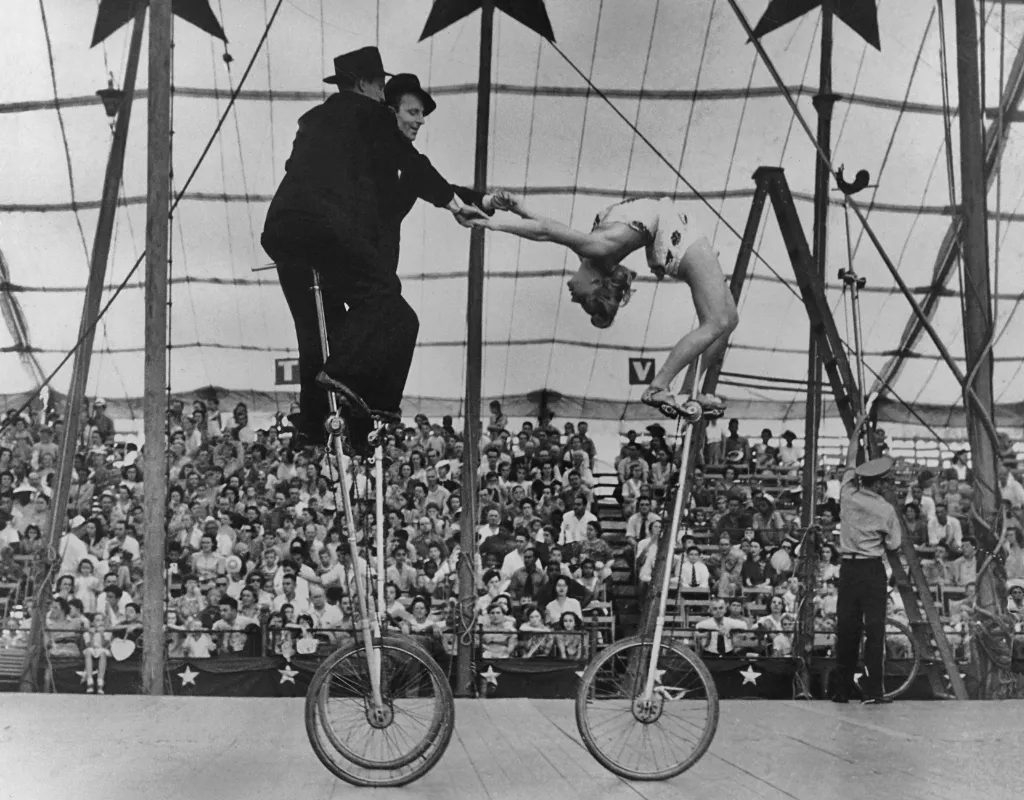 modern circus