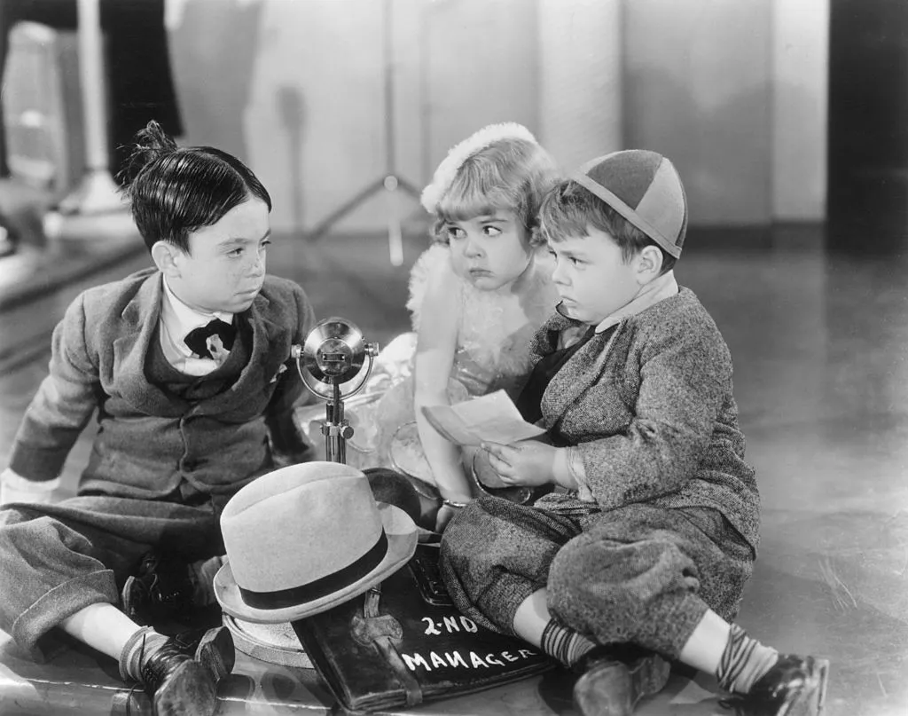 alfalfa sitting with spanky in the pinch singer