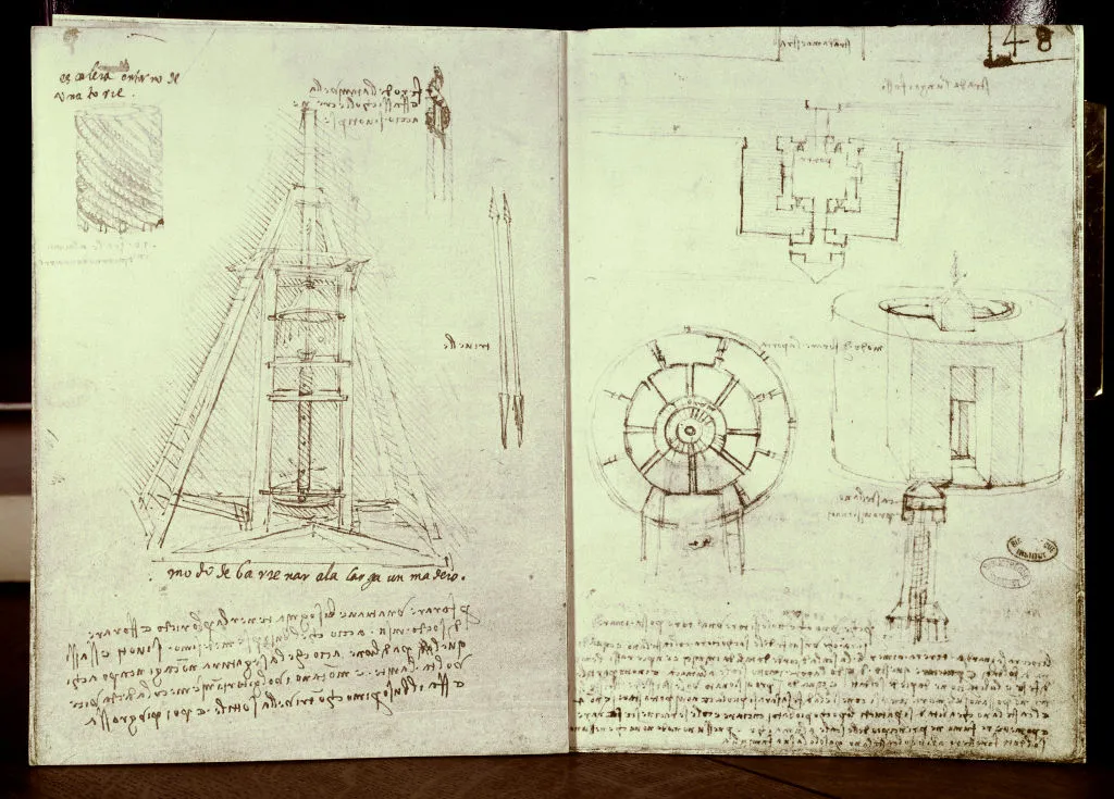 Leonardo Da Vinci (1452-1519), Manuscript. On the left: Gimlet, Spiral staircase, Drilling a Beam. On the right, Plan of a fortified city, Plan and elevation of a circular fortified tower at sea.