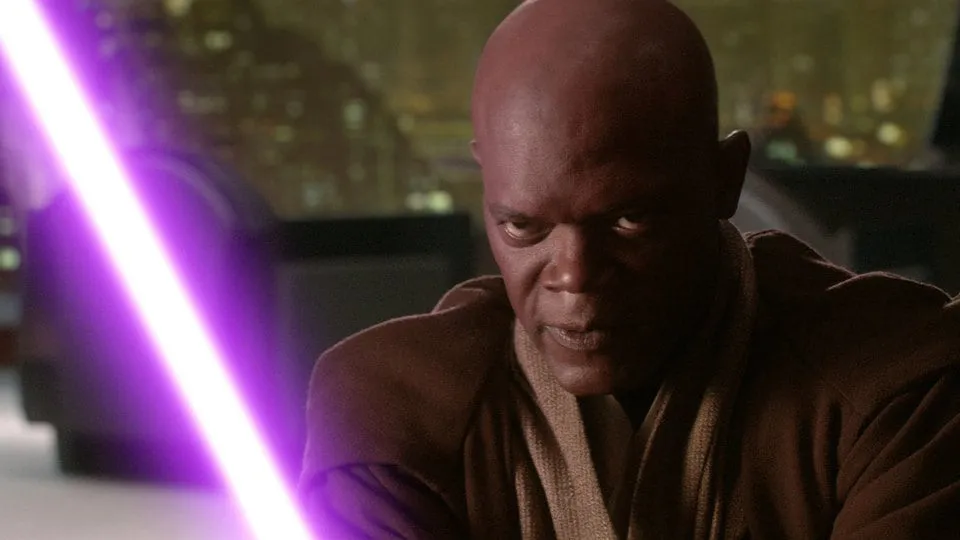 Mace Windu fights with his purple lightsaber in Star Wars: Attack of the Clones.