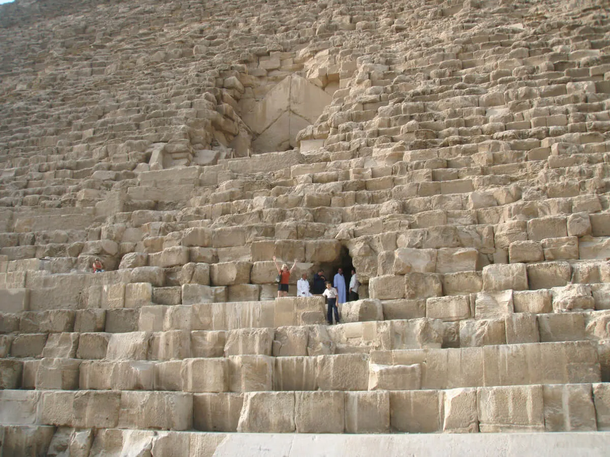 door-pyramids. climber