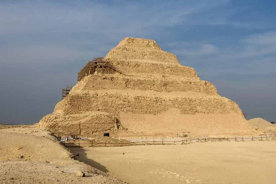 pyramid-of-djoser-oldest