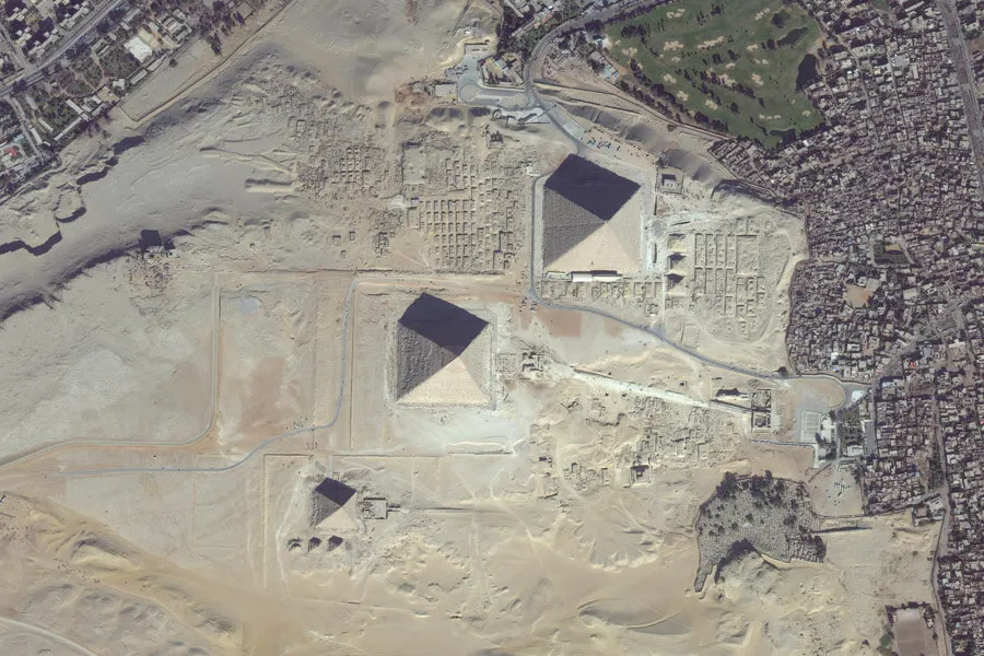 satellite-image-of-Egypt-pyramids