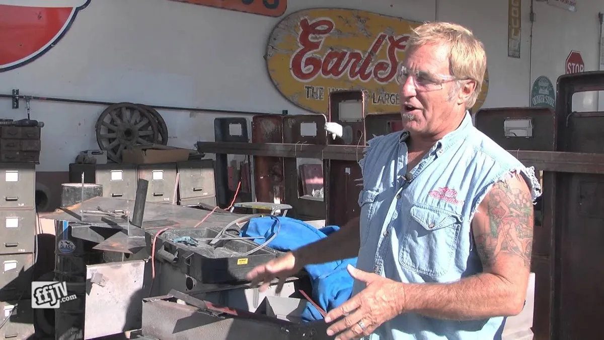 Jukebox Fiasco on American Restoration