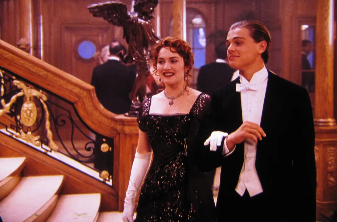 Scene from Titanic: Jack and Rose walking by the grand staircase