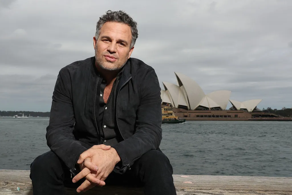 GettyImages-862556394 ark Ruffalo poses during a photo call for Thor: Ragnarok on October 15, 2017 in Sydney, Australia.