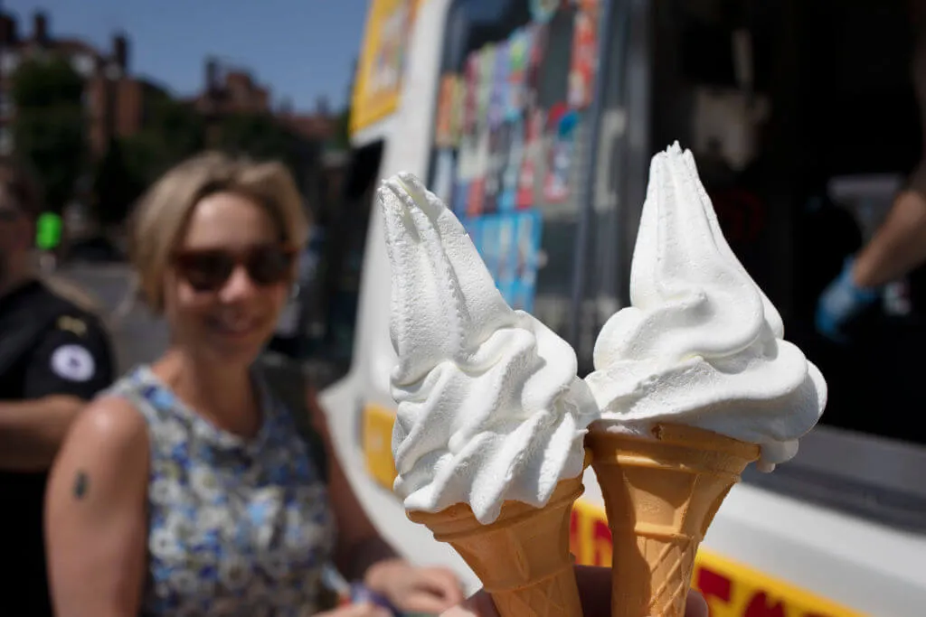 soft serve ice cream not very clean