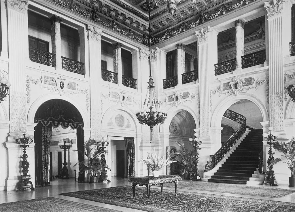 Black and white interior 