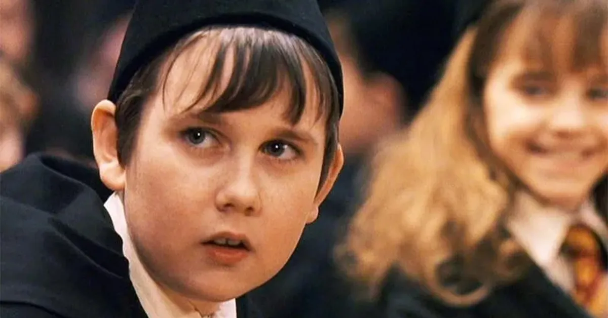 matthew lewis as neville longbottom in harry potter