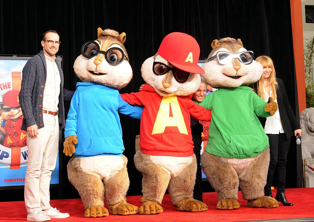 Lee and the chipmunks in costume 