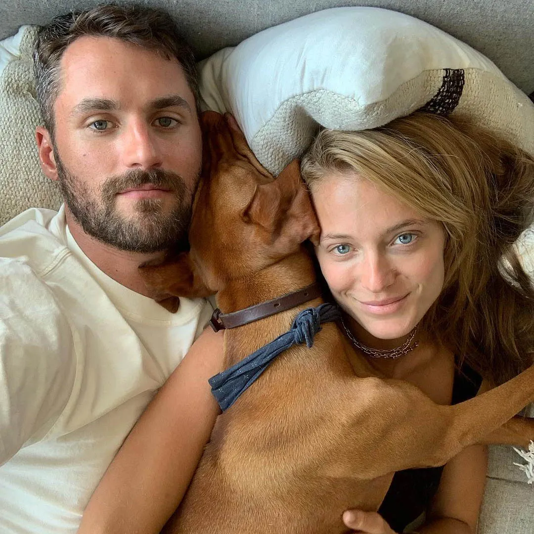kevin love with dog and gf