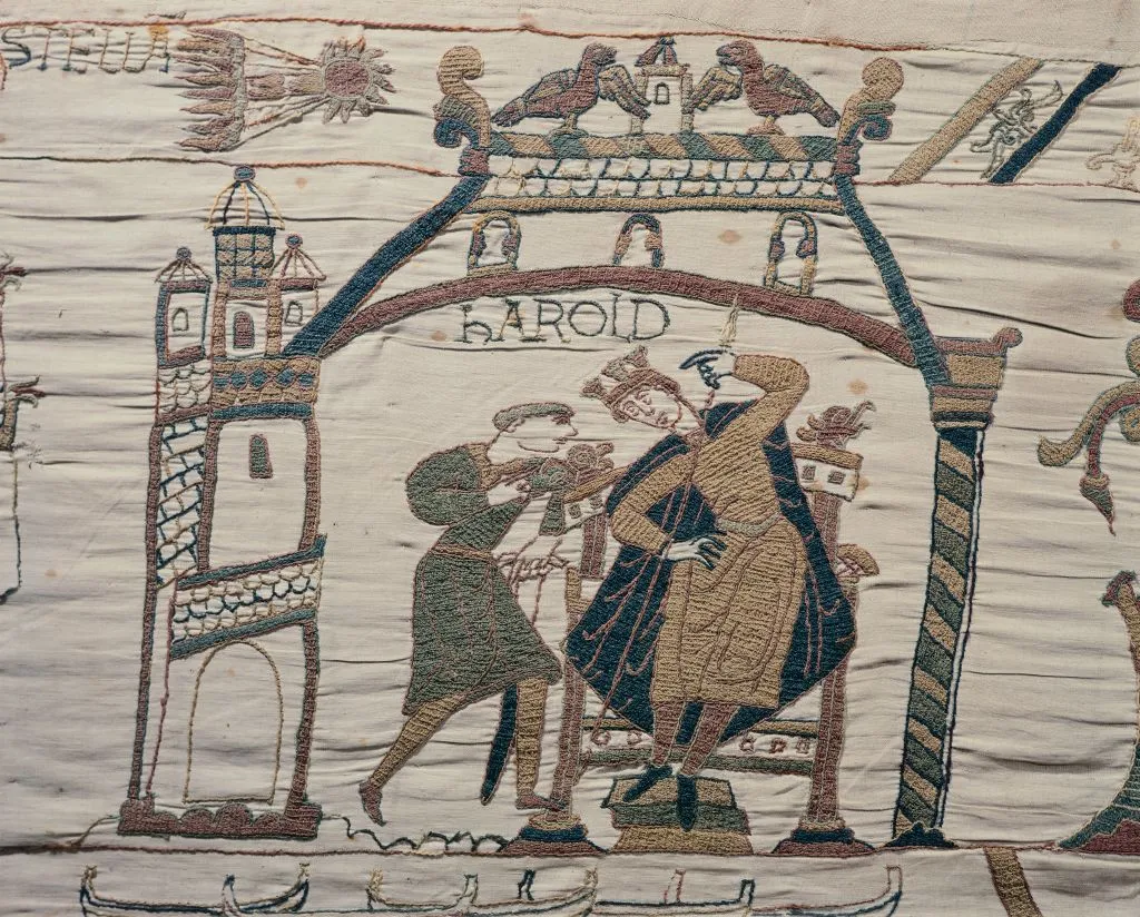 Bayeux Tapestry Illustrates The Comet