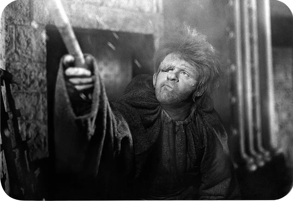 Anthony Hopkins acts as the Hunchback of Notre Dame.