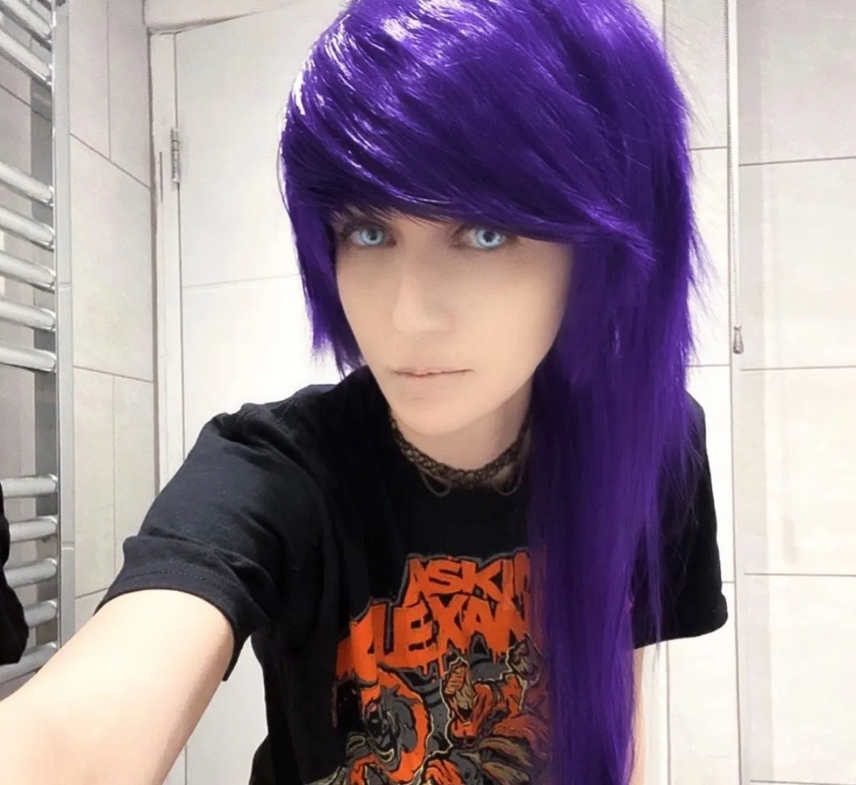 scene girl purple hair bathroom