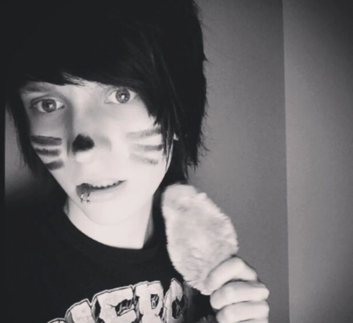 cat whiskers emo