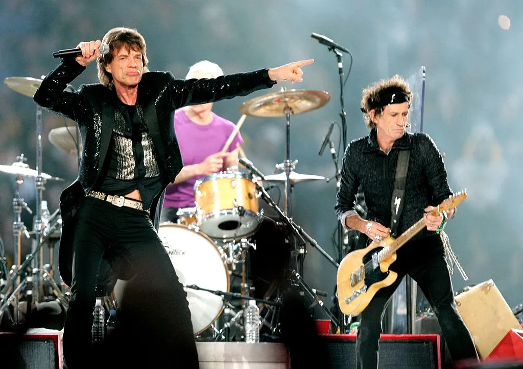 The Rolling Stones perform at the Super Bowl.