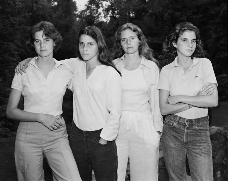 four sisters 1975
