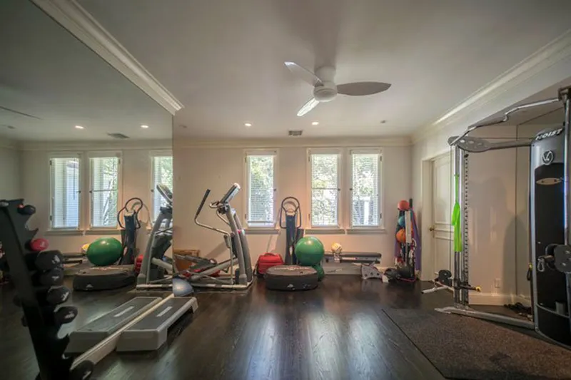 serena-williams-mansion-gym