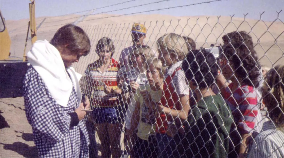 Mark Hamill Signing Autographs On A Closed Set