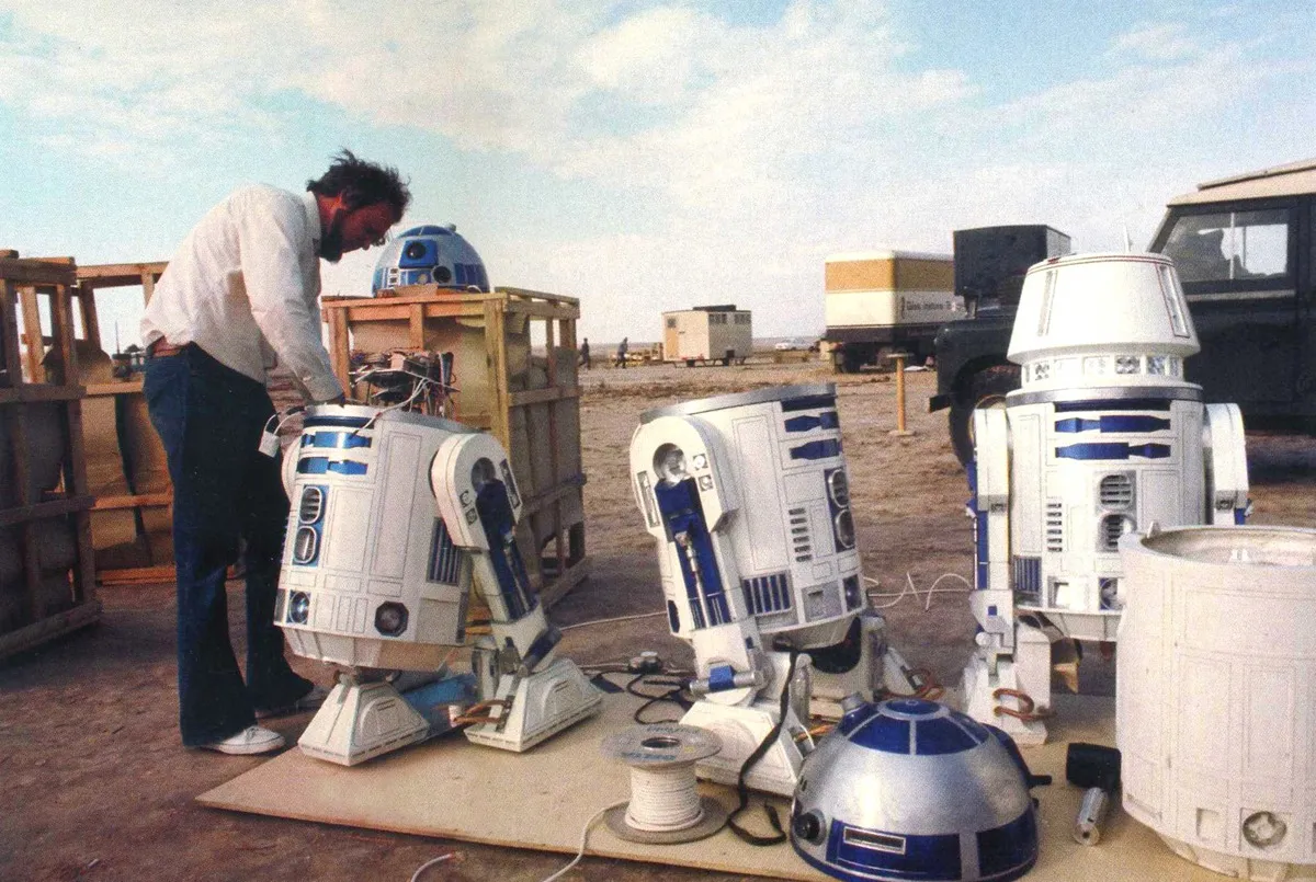 R2-D2's Stunt Double