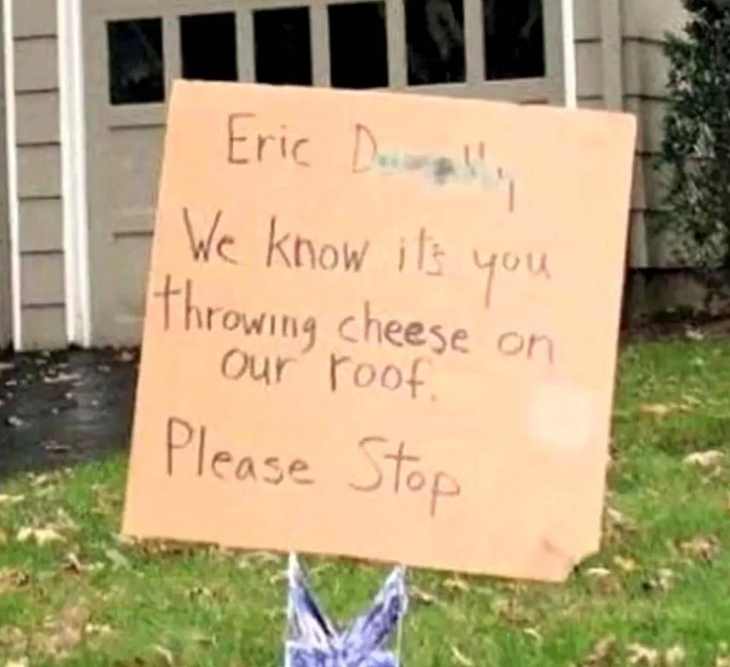 throwing-cheese-neighbor-note-80215