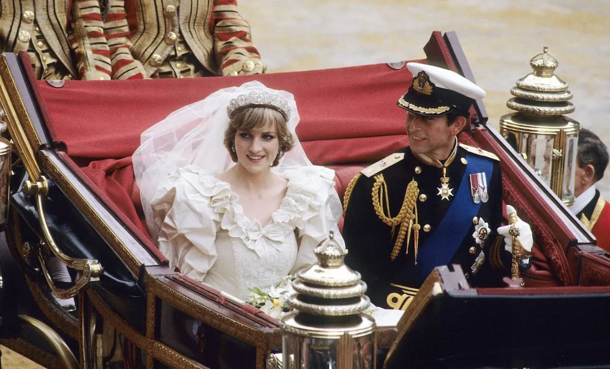 Princess Diana's Wedding Tiara Paid Homage To Her Family