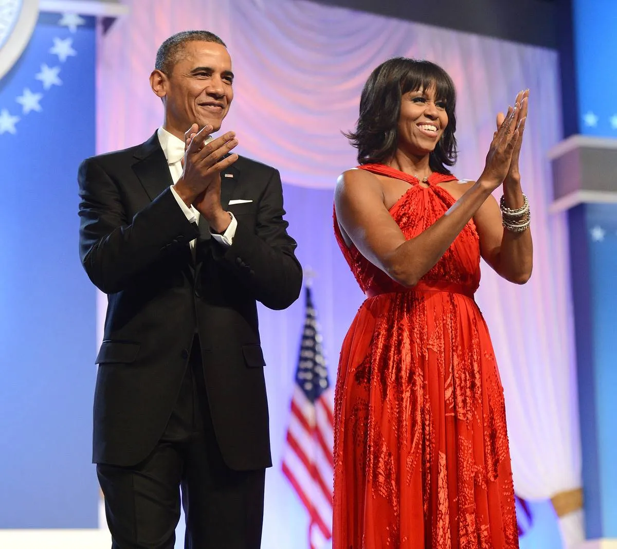 Barack Obama and first lady Michelle Obama arrive together for the 2013 Inaugural Ball.