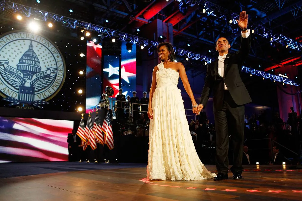 Barak and Michelle Obama attend the 2009 inaugural ball.