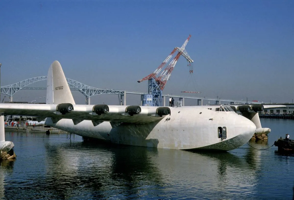 The Hughes H-4 Hercules floats on water.