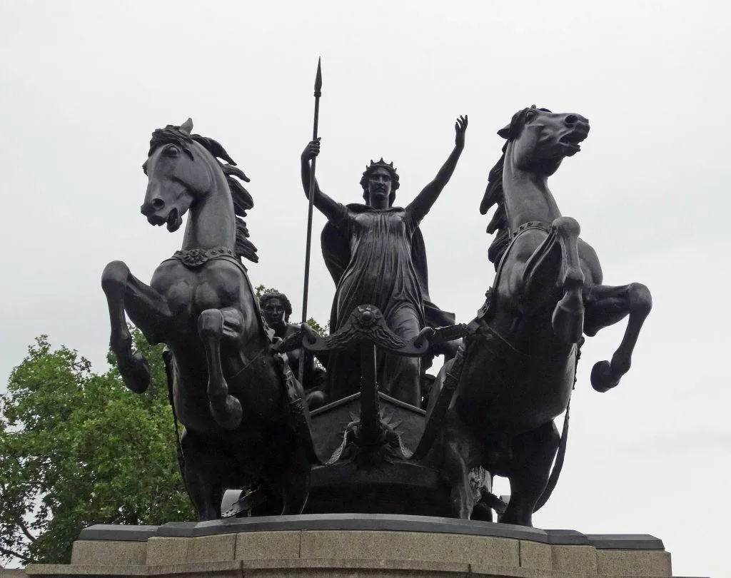 sculpture of celtic queen in her chariot