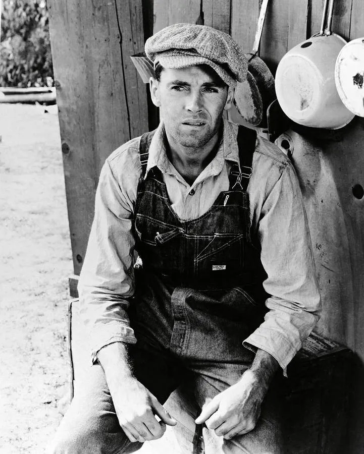 Which iconic actor played the role of Tom Joad in The Grapes of Wrath?