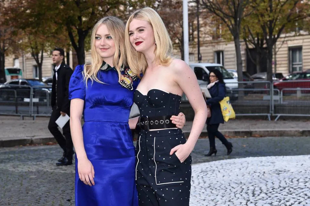 Picture of Elle And Dakota Fanning 