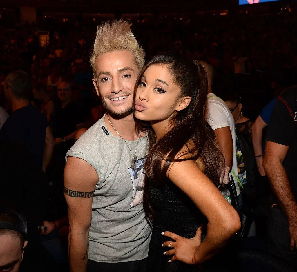 Ariana and Frankie Grande pose for photo 