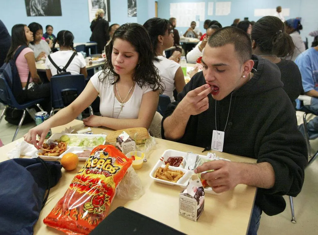 Students eating lunch