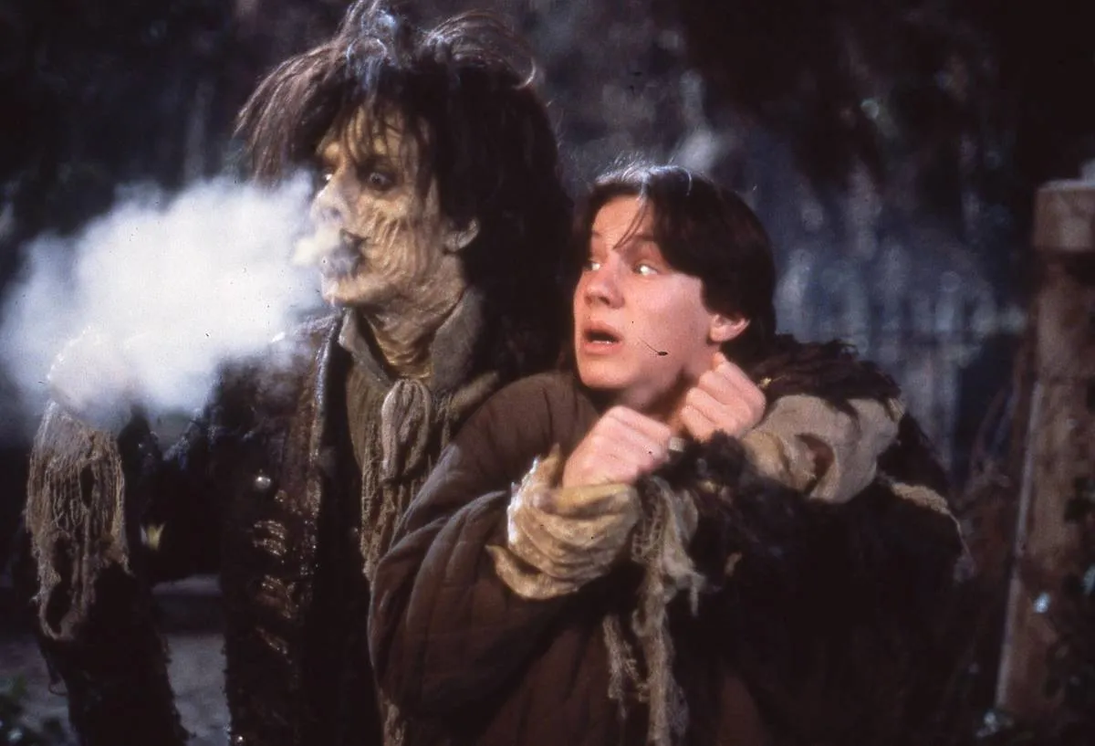 a zombie and teen boy in hocus pocus