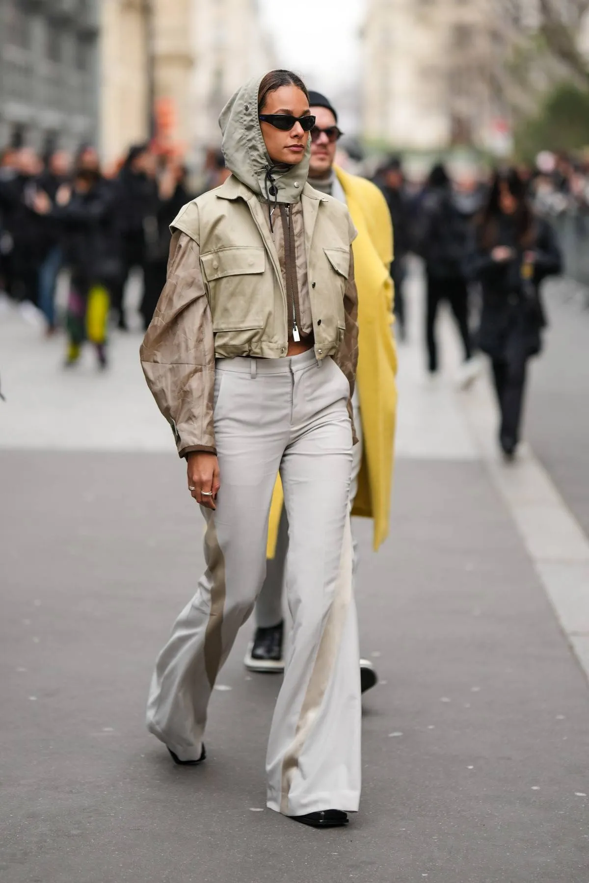 Street Style - Paris Fashion Week - Menswear Fall-Winter 2023-2024 : Day Six