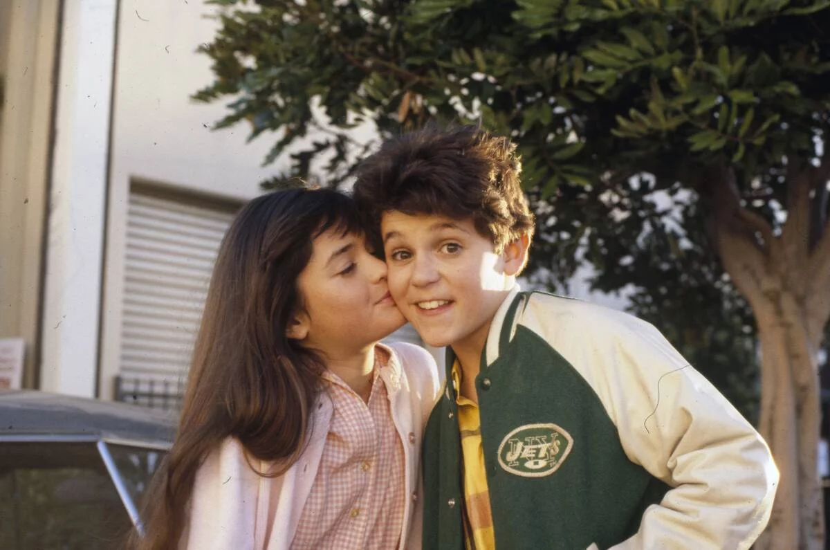 fred savage and danica mckellar in the wonder years