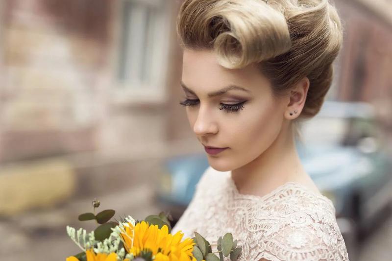 retro-wedding-2023-11-27-05-01-27-utc