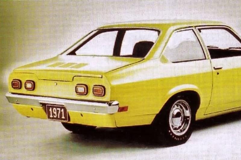 1971_Vega_Sedan-yellow 1971_Vega_Sedan-yellow